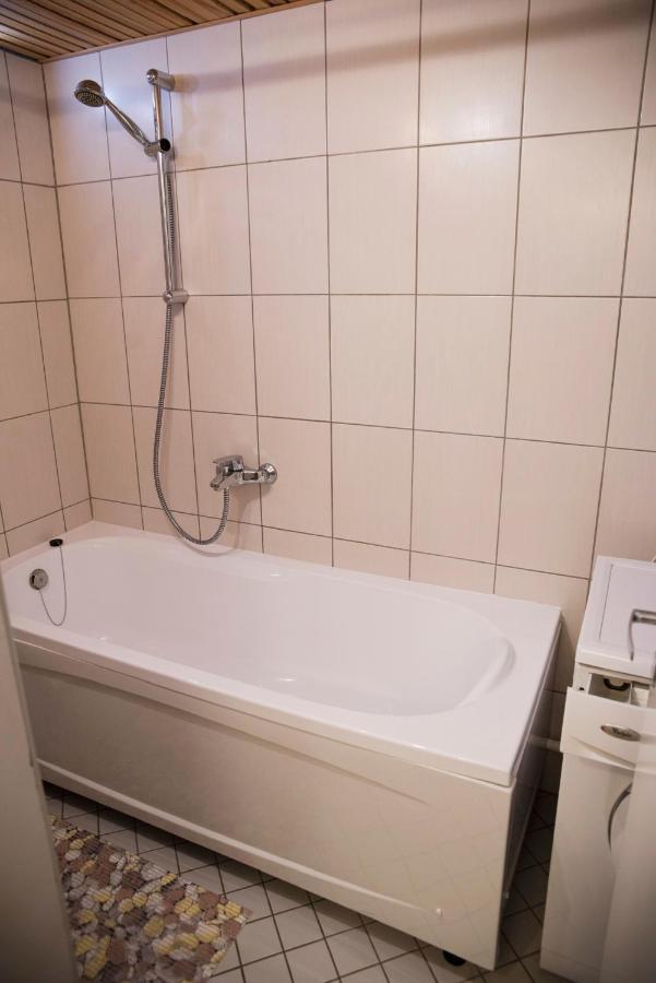Papiniidu Studio Apartments Pärnu Eksteriør bilde